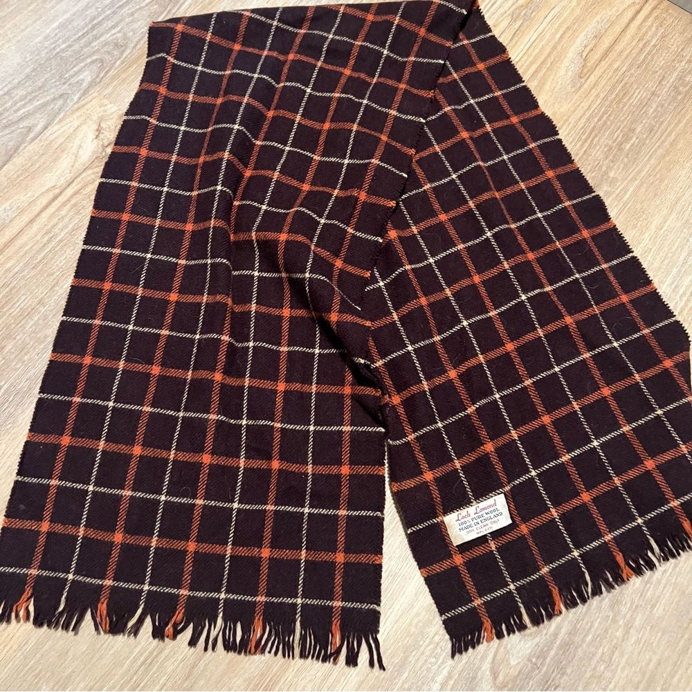 Vintage Loch Lomand Classic Plaid Wool Scarf 48 inches, 100 % pure wool.